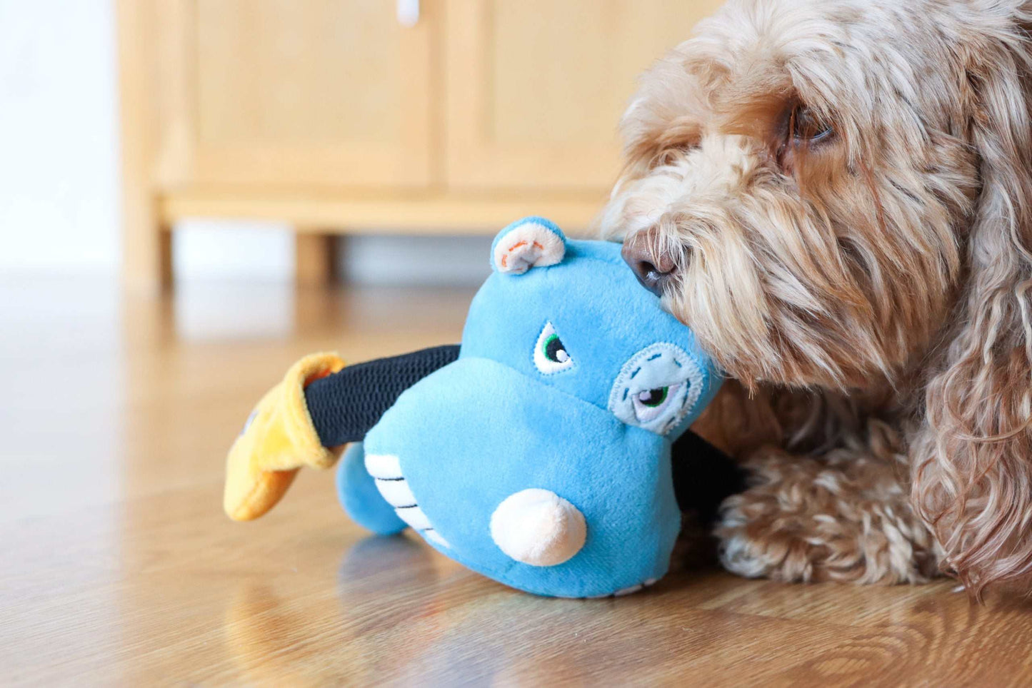 GiGwi Rock Zoo Boxer Rhino Dog Toy – Interactive Plush Toy with Stretchy Bungee Arms, Squeakers, and Crinkle Paper Feet for Engaging Play